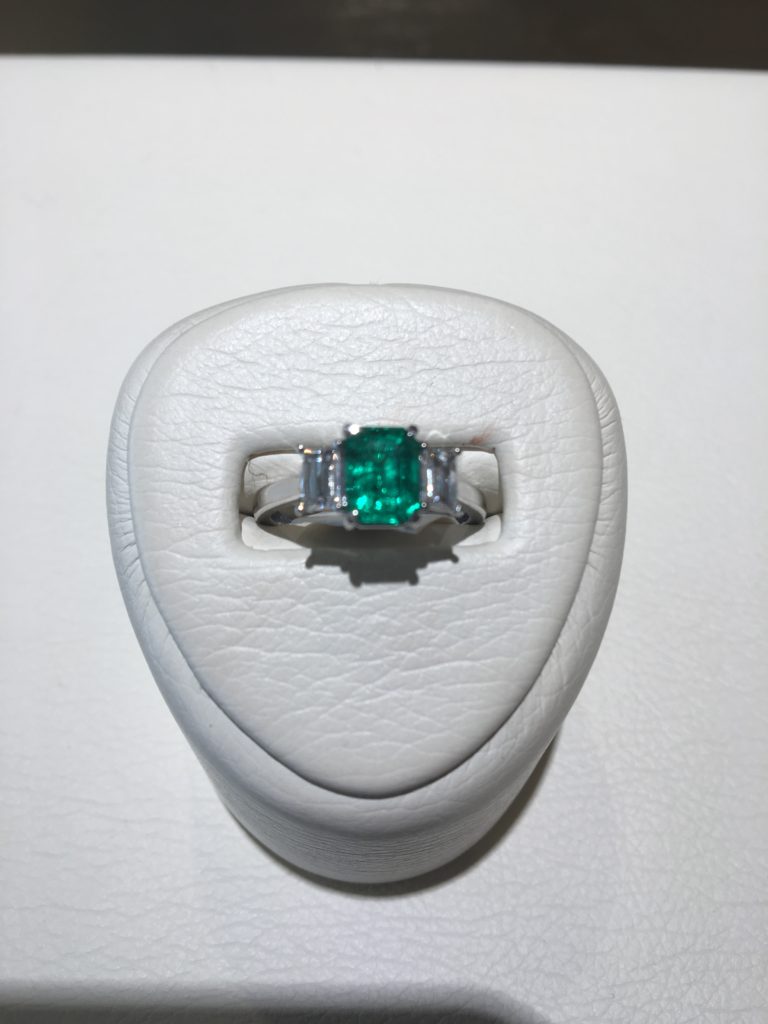 schwanke-kasten-jewelers-tri-stone-emerald-diamond-engagement-ring-whitefish-bay-wi